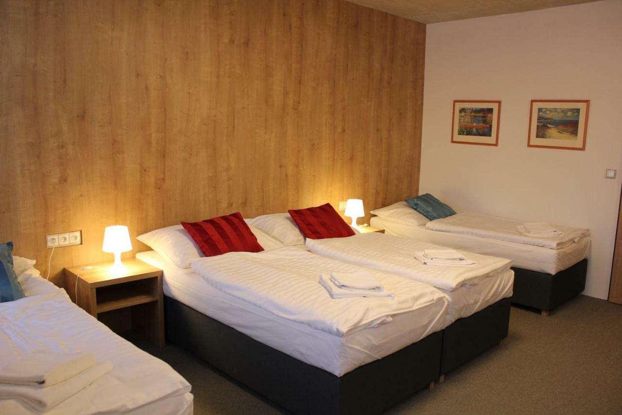 Bily Beranek Hotel Hladov Luaran gambar